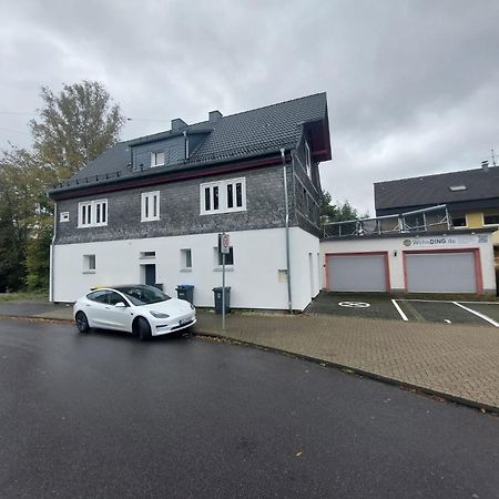 Kinderklinik, 600M Zum Bahnhof 2B ジーゲン エクステリア 写真