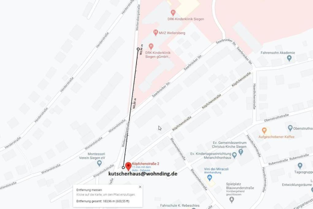 Kinderklinik, 600M Zum Bahnhof 2B ジーゲン エクステリア 写真