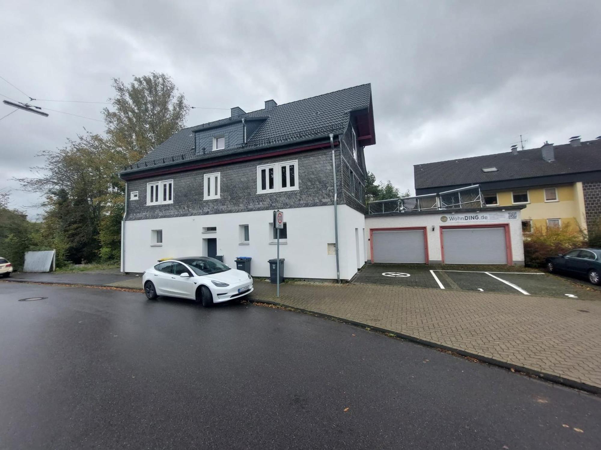 Kinderklinik, 600M Zum Bahnhof 2B ジーゲン エクステリア 写真